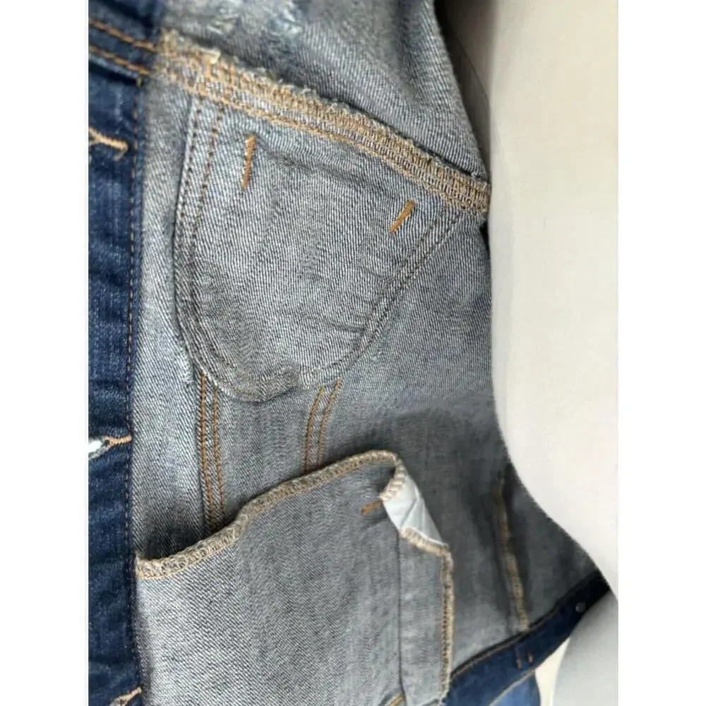 Torrid Distressed Jean Jacket Womens Size 0 Large Denim Medium Wash Button - Picture 10 of 13